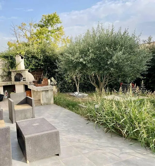 Holiday home Maison 3 Ch, Climatisee, Jardin Villa Savasse France